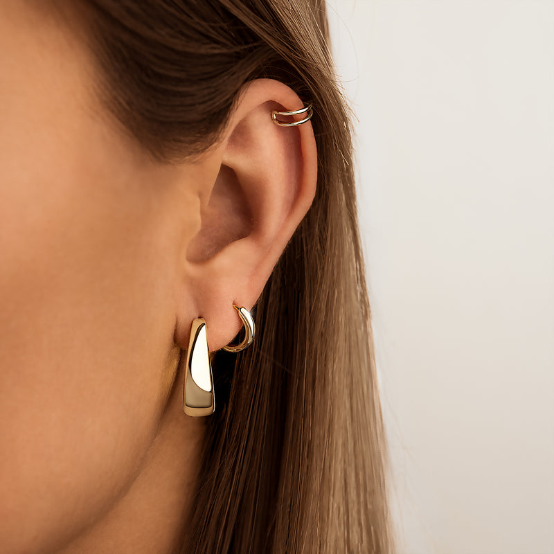 "Oval Hoop Ring" Earrings