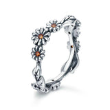 "Daisy Flower" Ring - SophiaJewels